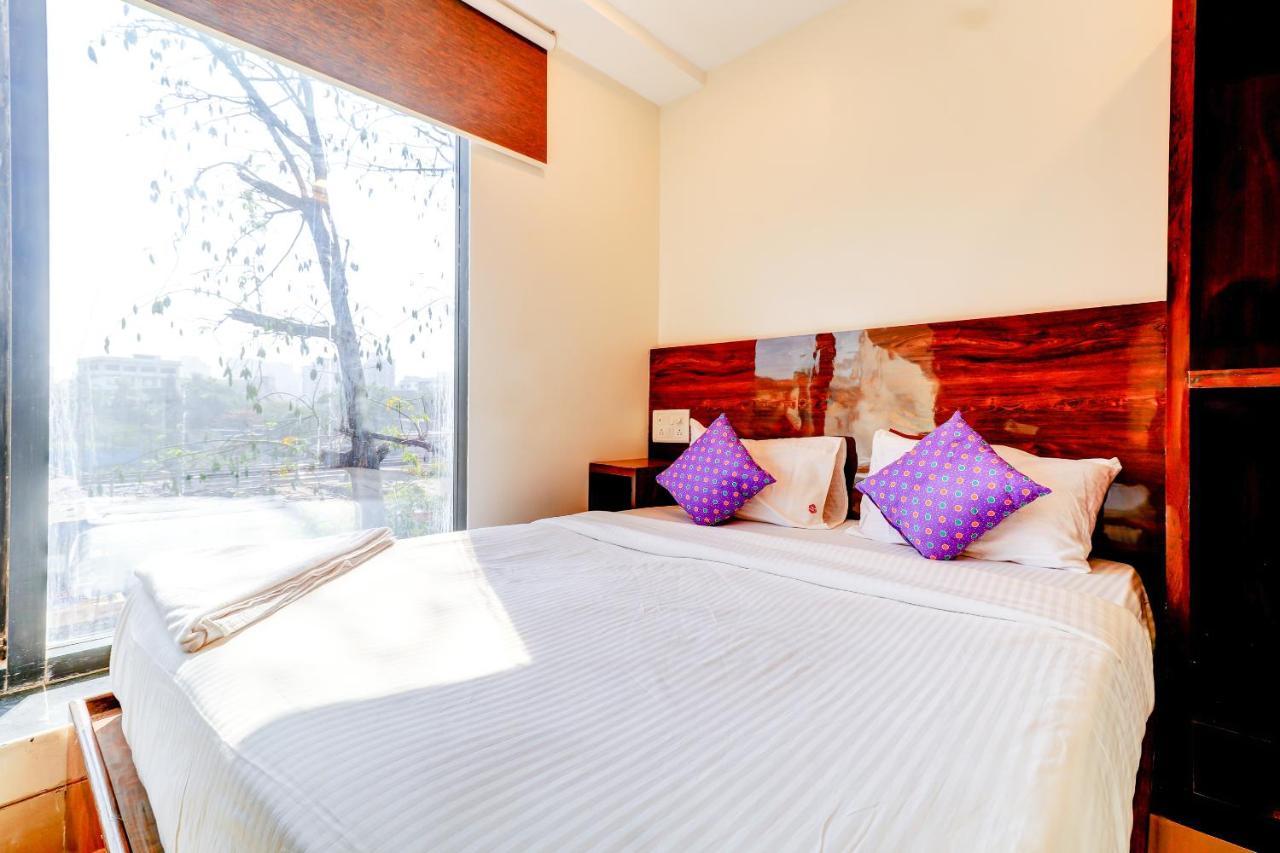 Hotel Prime Inn, Andheri West - Near Mumbai International Airport Екстер'єр фото