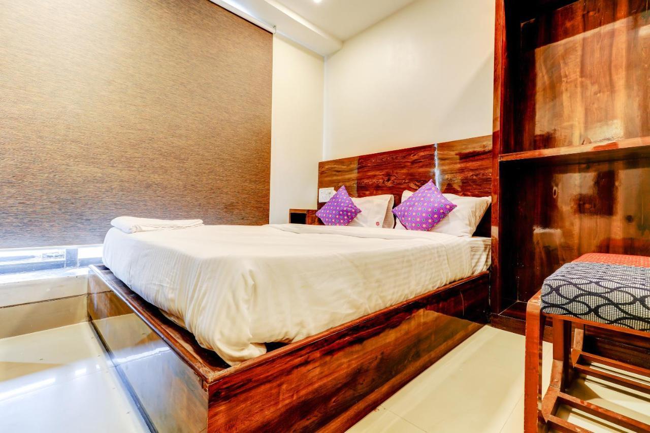Hotel Prime Inn, Andheri West - Near Mumbai International Airport Екстер'єр фото
